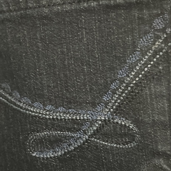 Not Your Daughter’s Jeans Marilyn 5-Pocket Straight Leg Dark Wash Denim Jean - Picture 6 of 10